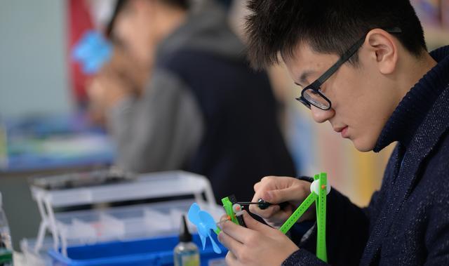 2017年全国青年科普创新实验暨作品大赛成都