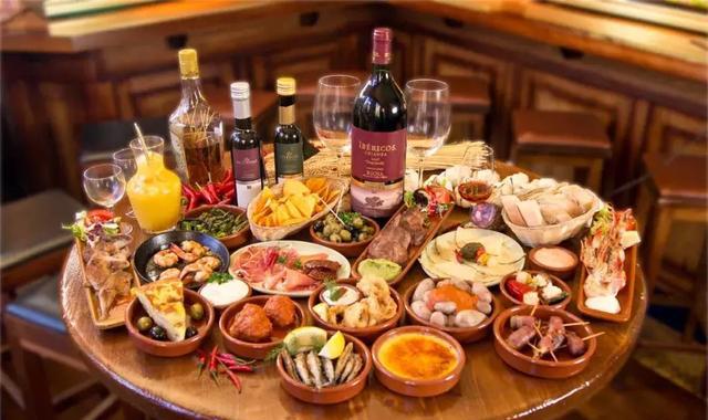 饕餮珍馐丨最好吃的Tapas~|西班牙|西班牙人|土豆|小食|酒吧_新浪新闻