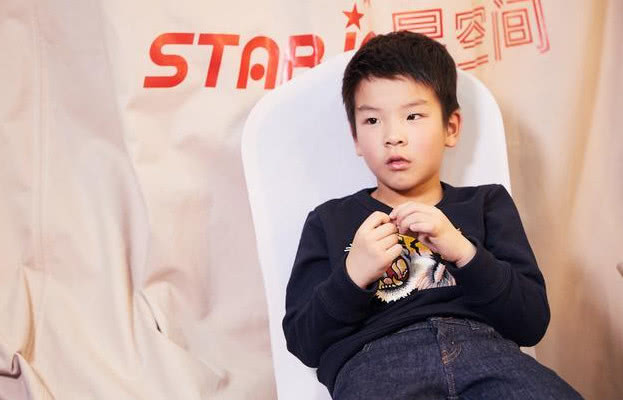 杨子女儿低调考入哈佛,这长相丝毫不输继母黄圣依