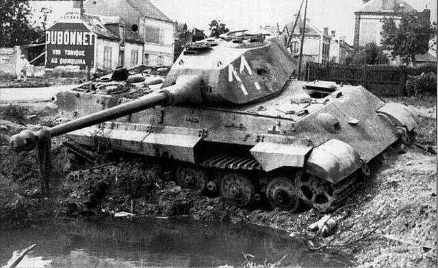 浅谈二战德国虎式坦克, 在二战中是怎样的一种存在?