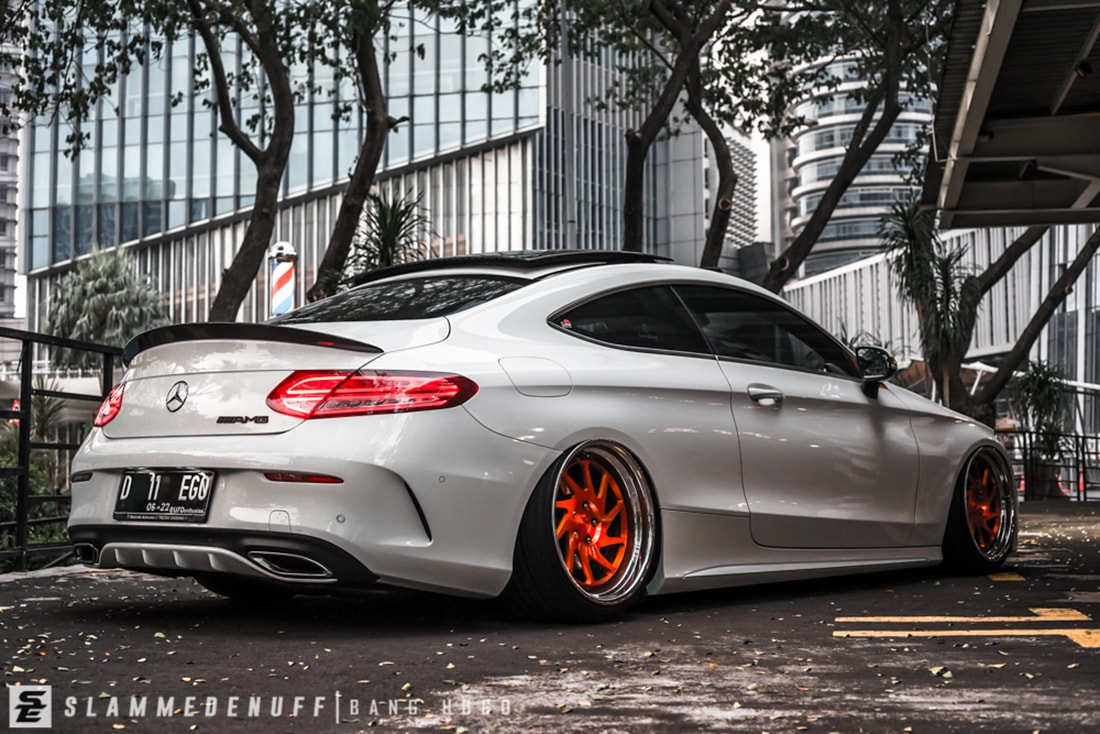 动感优雅的奔驰c级coupe,改装成低趴姿态能否讨你欢心?