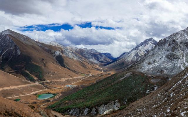 地动山摇与万众一心新中国建立以来发生的七级以上地震