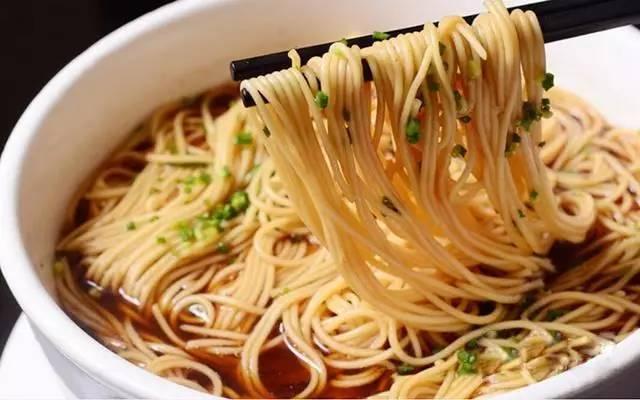 南方人青睐的特色面食——阳春面|阳春面|葱油|面条_新浪新闻