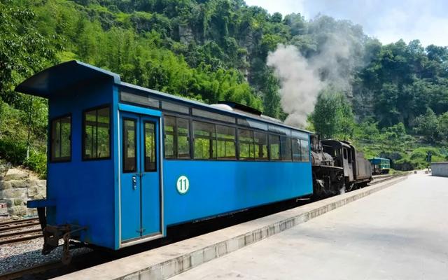 嘉陽小火車:工業革命活化石,坡度和彎曲度世界鐵路史上都屬罕見