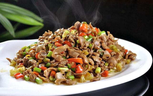 美食大厨教你,泡椒鸡杂的家常做法