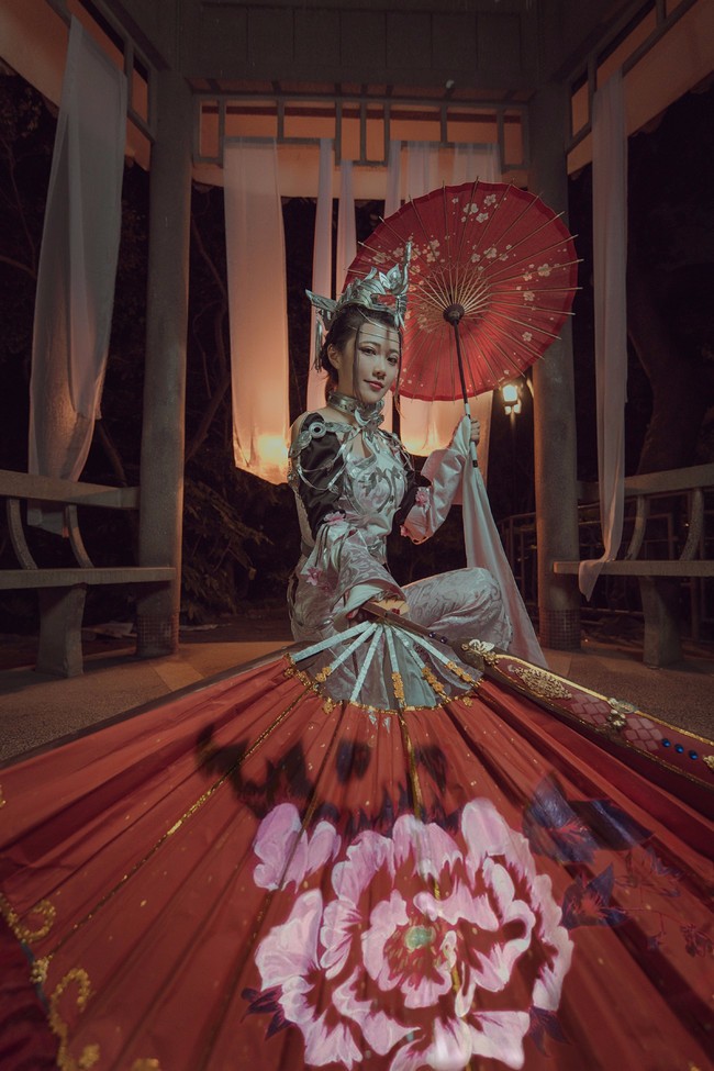 剑网三cos朔雪秀姐这个秀姐好好看