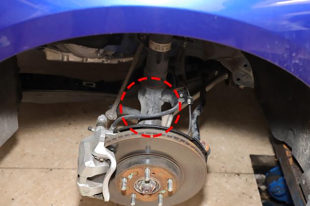 不再硬颠吵 本田十代雅阁底盘解析