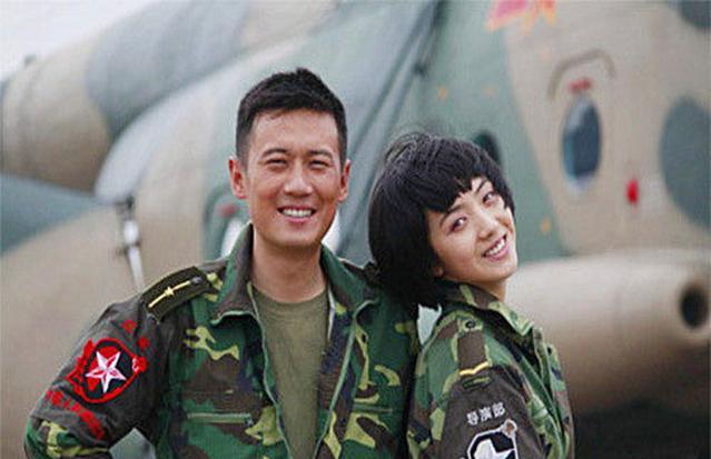 两人是密友今一人被丈夫宠成宝一个却被相伴了20年的亲人抛弃