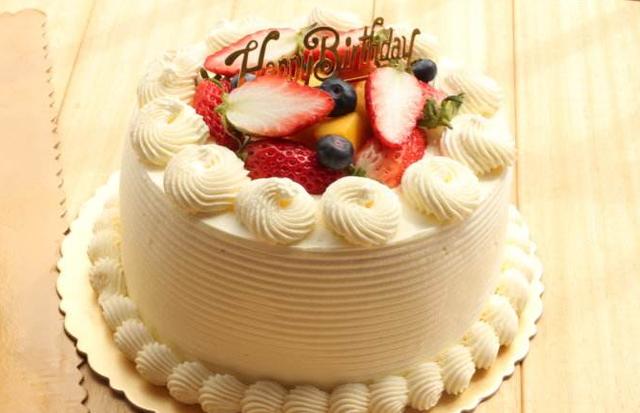 那种小型的蛋糕为什么没有生日快乐这些字?