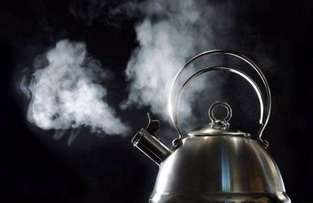 在细菌没有被发现的古代人们怎么知道要把水烧开了喝