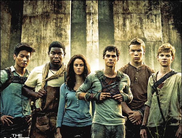 1 翻拍自同名小说的电影《移动迷宫》系列,第3集《移动迷宫:死亡解药