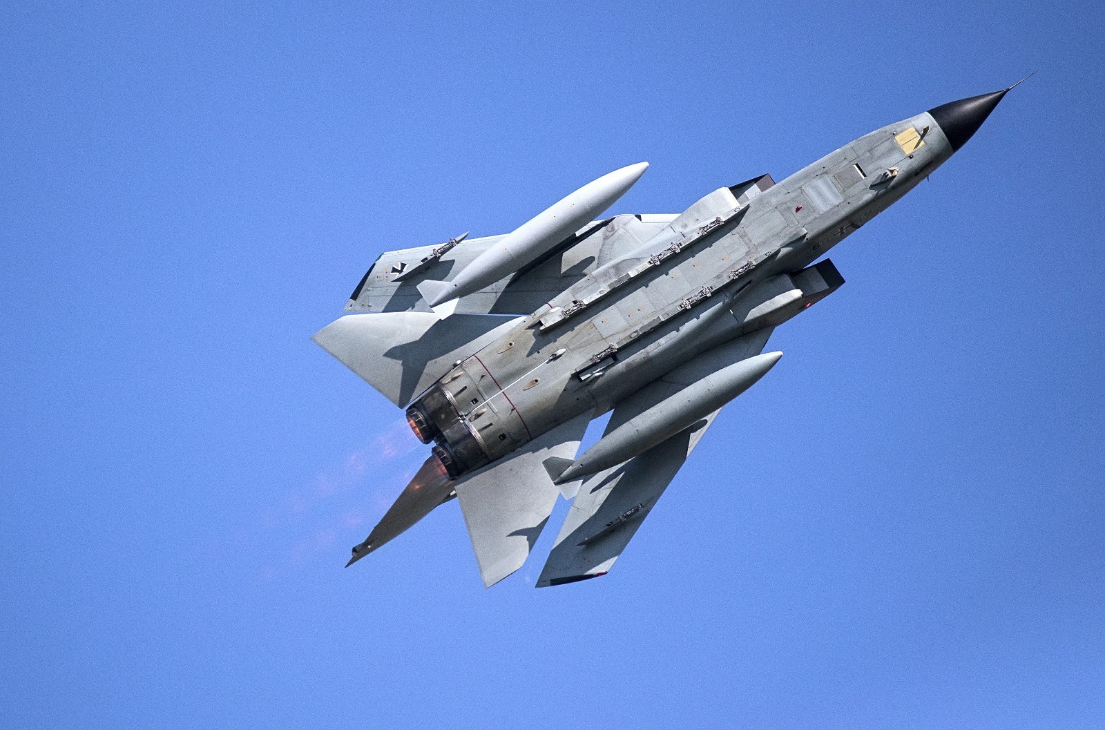 柏林航展"狂风"袭来|战斗机|狂风|加油机_新浪新闻