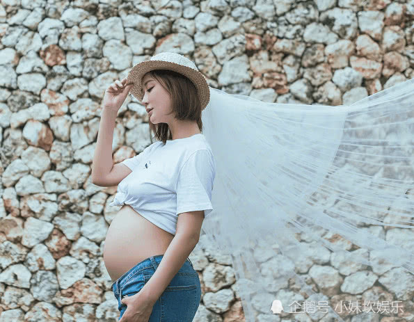 结婚4周年,严屹宽晒杜若溪孕照高调秀恩爱 第8张照片太逗了