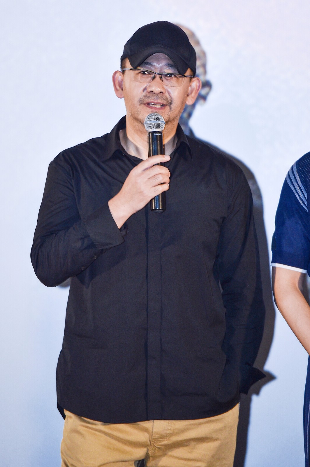 影帝姜武携安琥现身《暴裂无声》首映礼 诚意力作直击全场