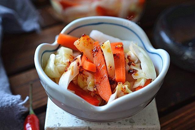 泡菜怎么泡又香又甜又脆姥姥用40年的秘方秘制1分钟就能学会