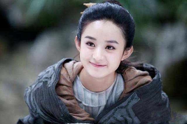 赵丽颖、迪丽热巴、杨颖.谁的微博粉丝最多?人