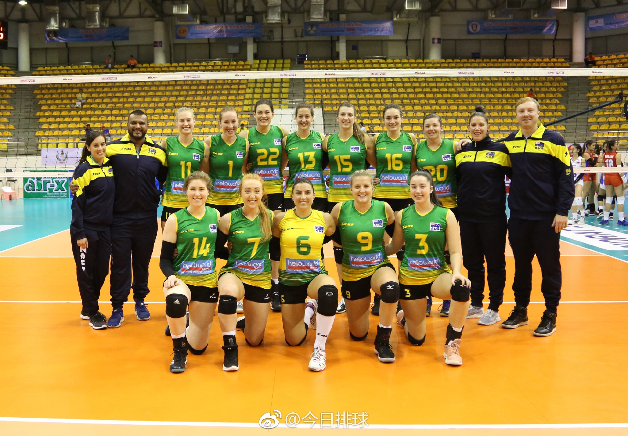 中国女排将与伊朗队争进四强