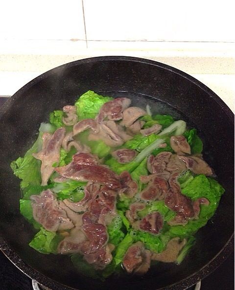 白菜猪肝汤,非常简单的菜式,一起学起来