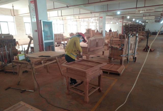 广州金丝楠木家具工厂图片