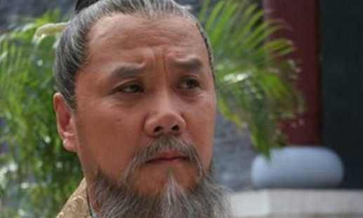 比较有名的就是和珅,严嵩,贾似道,秦桧,高俅,蔡京,赵高等等