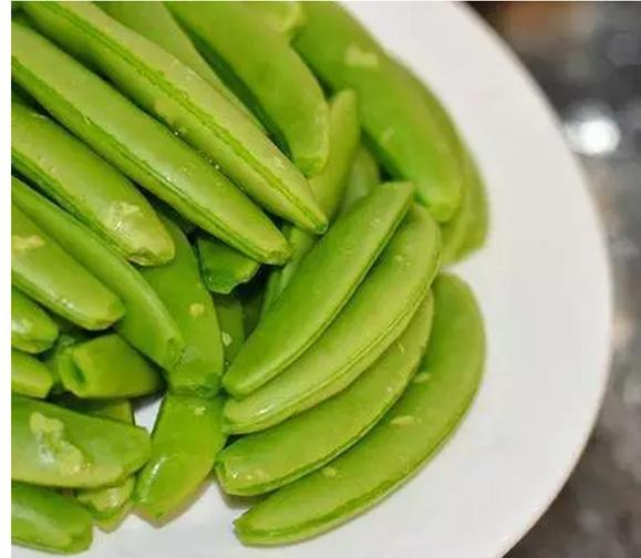 清炒甜豆角——清甜爽口特别好吃|豆角|干辣椒|备用_新浪新闻