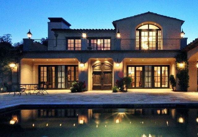 中国最美三大女富豪,一个比一个漂亮,还有一位至今名花无主!