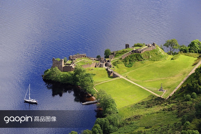 尼斯湖巨大水怪现身，清晰照片确认为新水怪！它到底是...