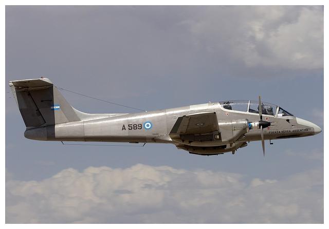 错失购买枭龙和歼-10良机 阿根廷差点能复兴:如今重返螺旋桨|战斗机