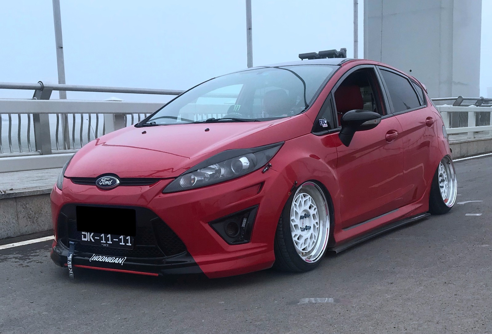 居家小车的另外一面湖南车友的福特嘉年华低趴改装案例