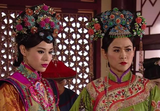 这部剧是tvb清装宫廷剧集,清朝宫斗剧一般来说大家印象比较深刻的有