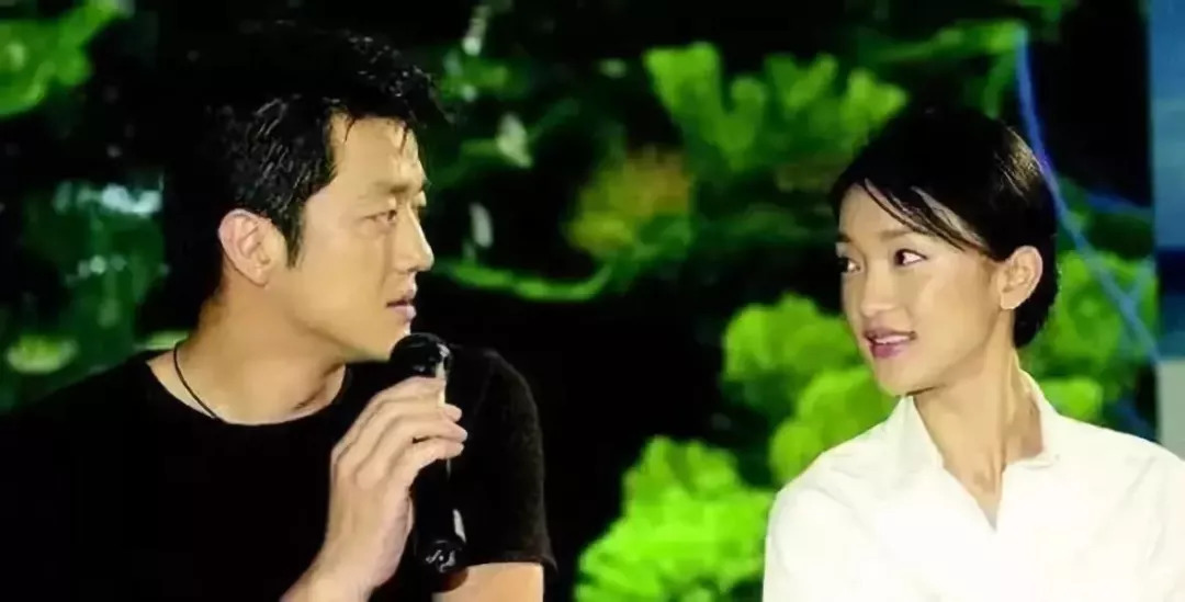 王菲周迅世纪同台:我们爱过同一个男人,但并不妨碍彼此成为朋友