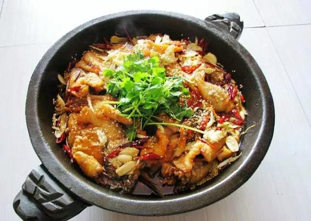 石锅鱼听过吗,这样做好吃的不得了!