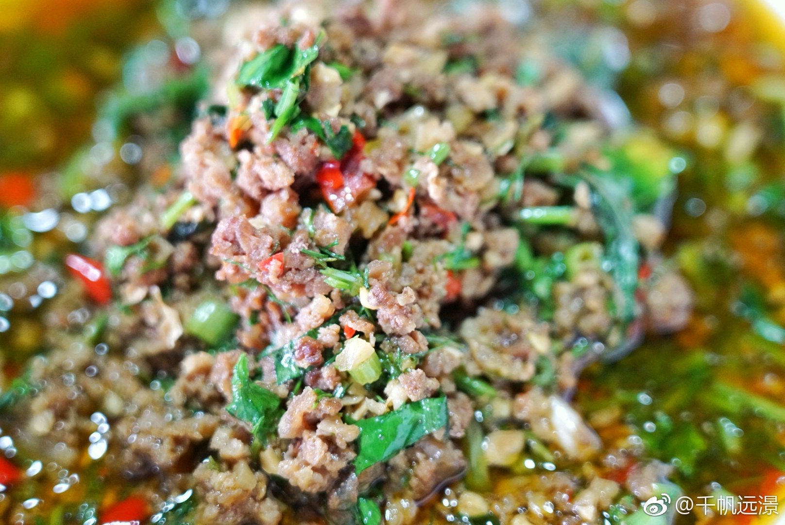 云南梁河县生态环境优美,自然风光得天独厚