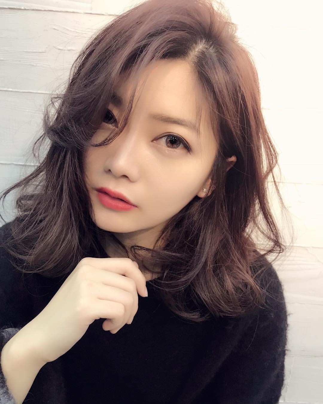 烫发就要这样烫,似卷非卷才流行