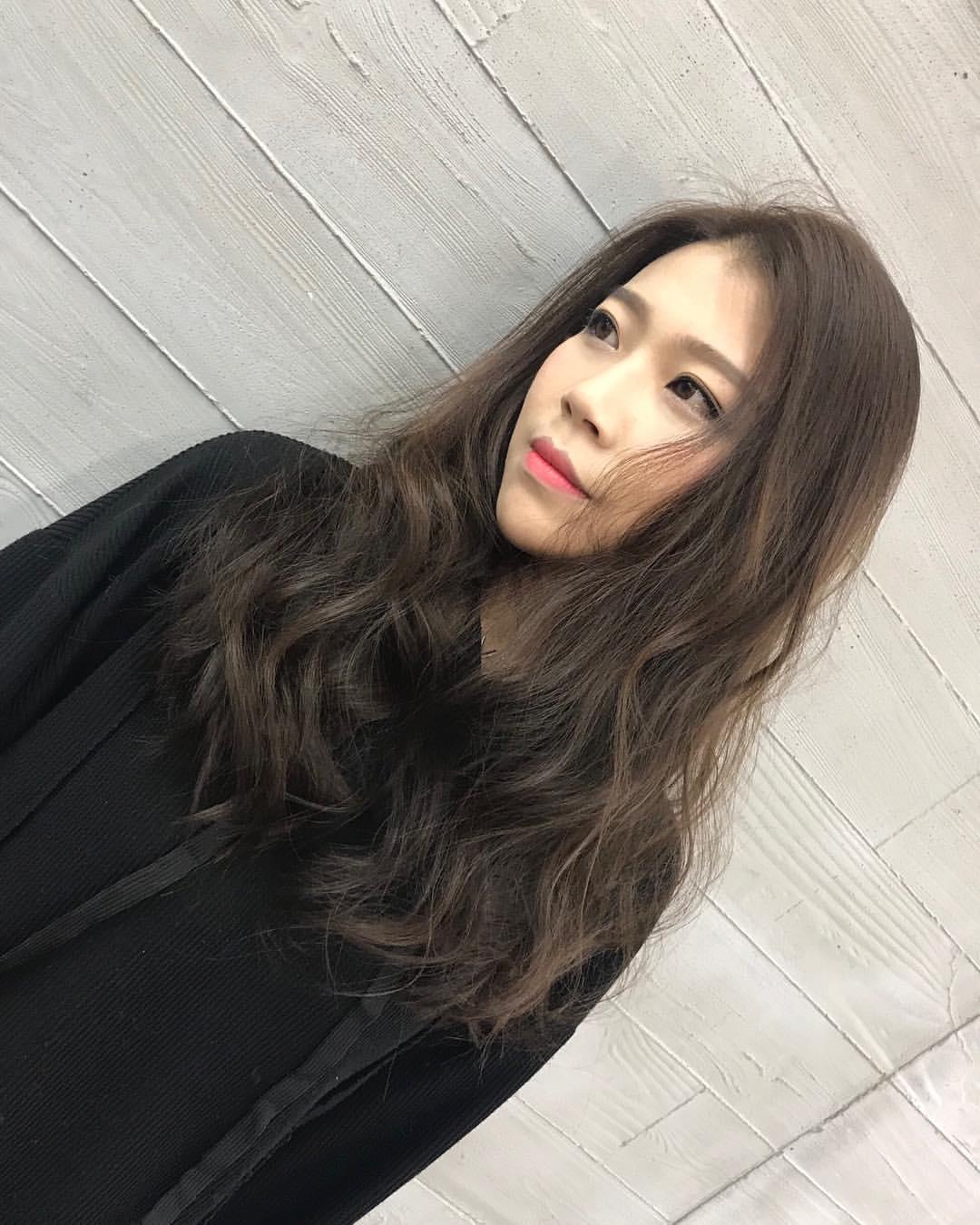 烫发就要这样烫,似卷非卷才流行