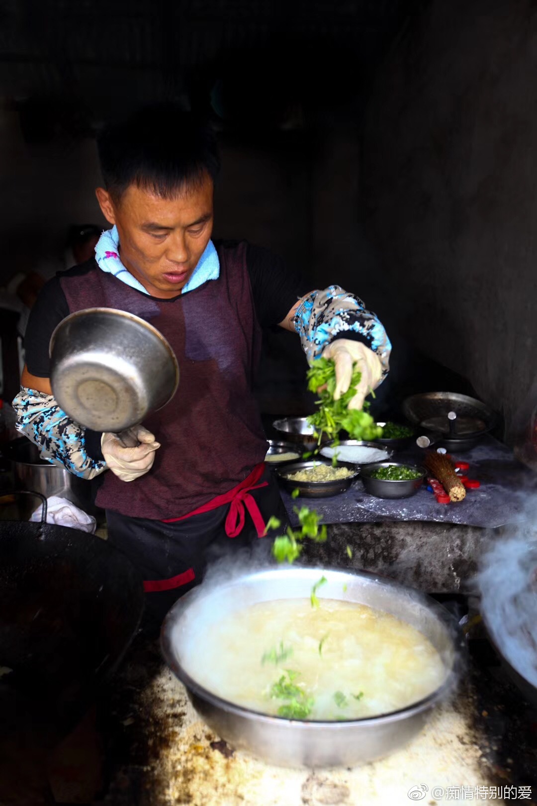 大锅饭,贼啦啦好吃