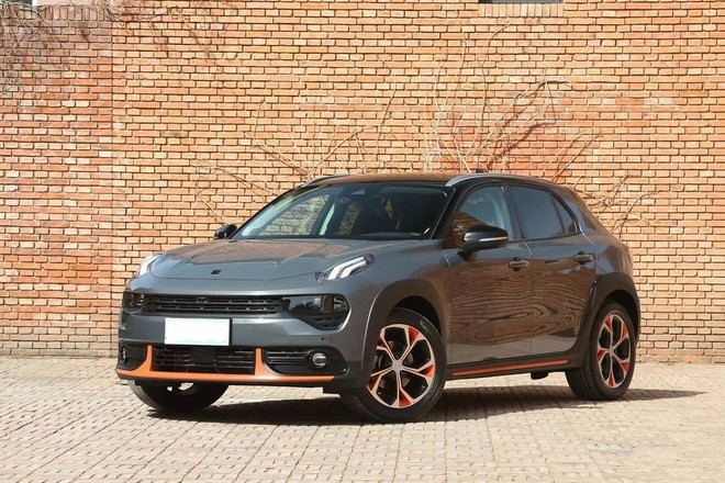 日前,领克正式公布了旗下全新紧凑型suv领克02(配置|询价)的预售价格