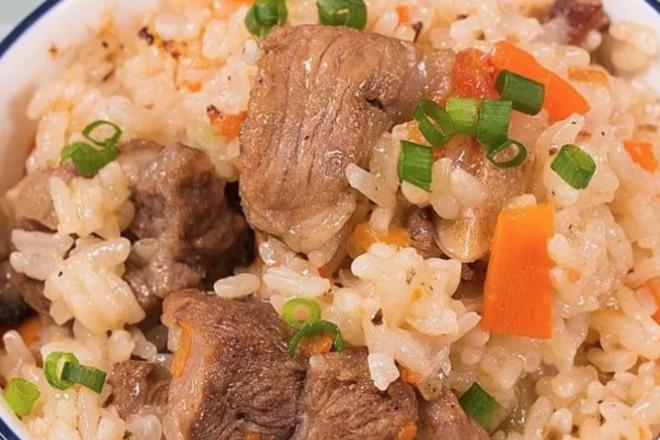 不懂羊肉的美?那是你没吃过羊肉手抓饭!的做法