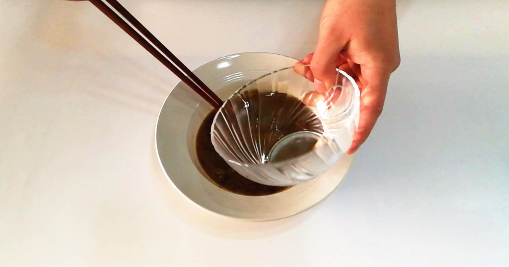 它的烹饪方法也非常的多,单独的烹饪方法例如:白煮蛋,荷包蛋,秤砣蛋