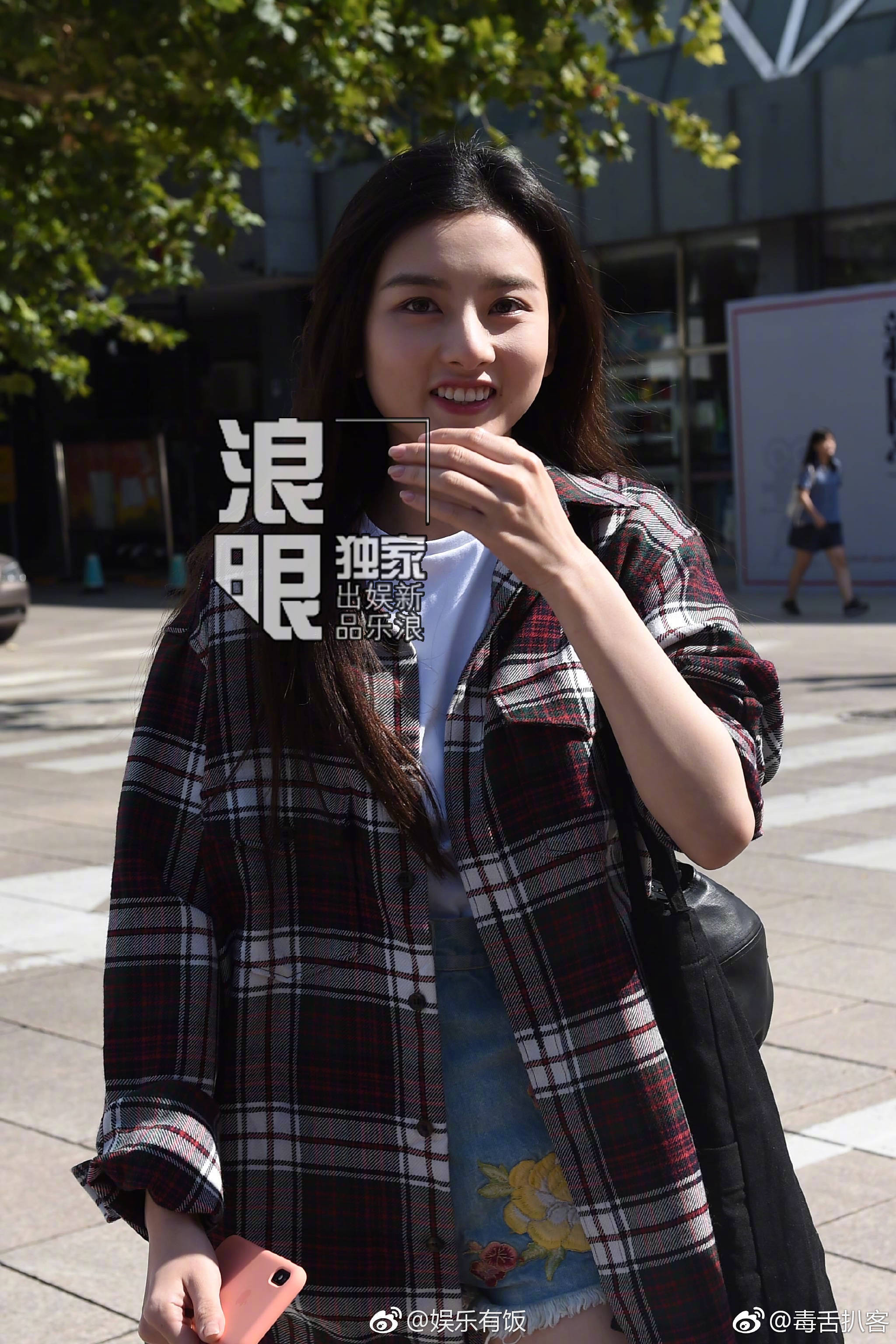 北电大一新生合影,感觉现在的新生都是外貌协会了,颜值都很好啊