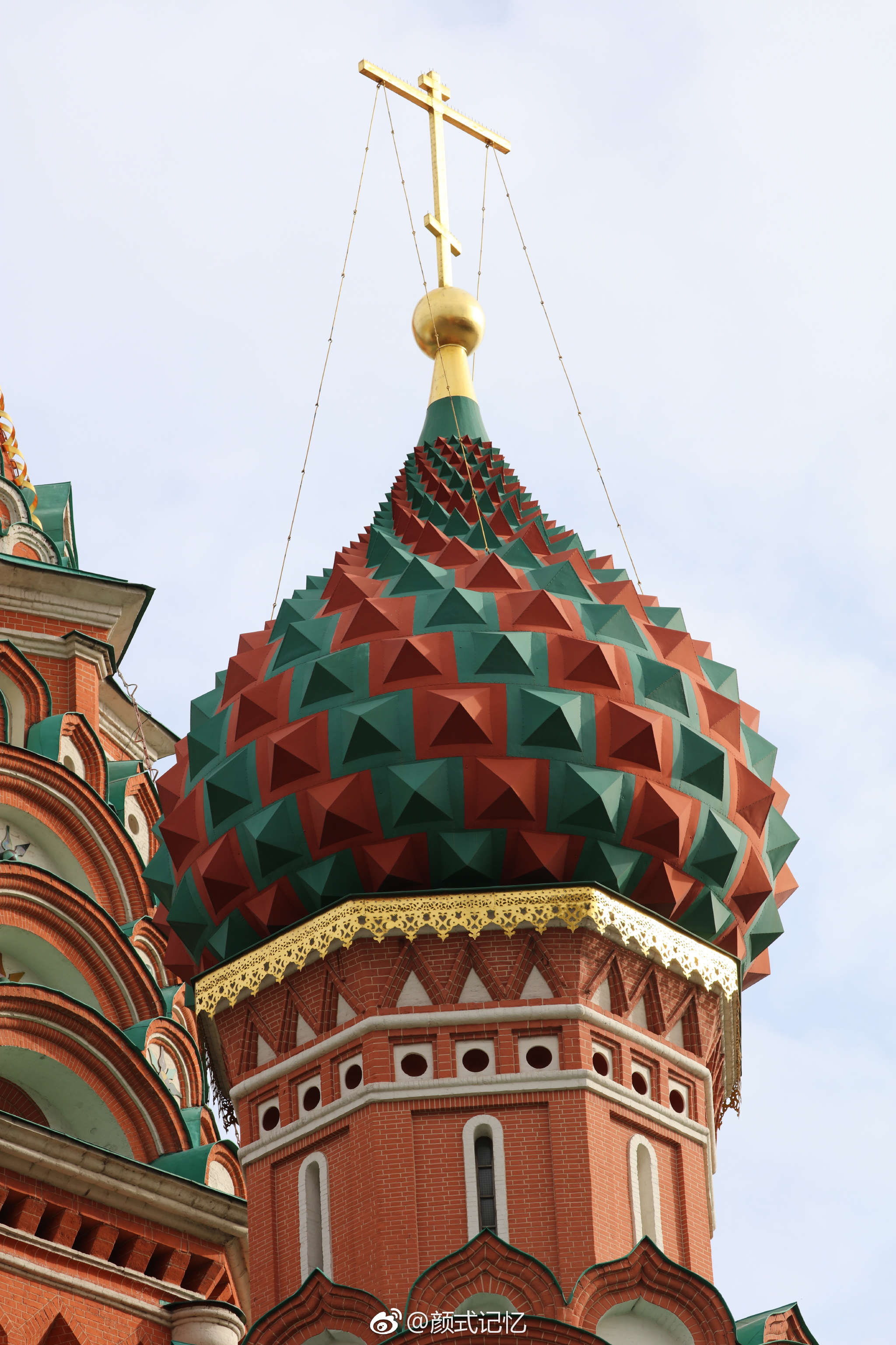 洋葱头一一童话中的城堡.十月五日游莫斯科红场拍摄.