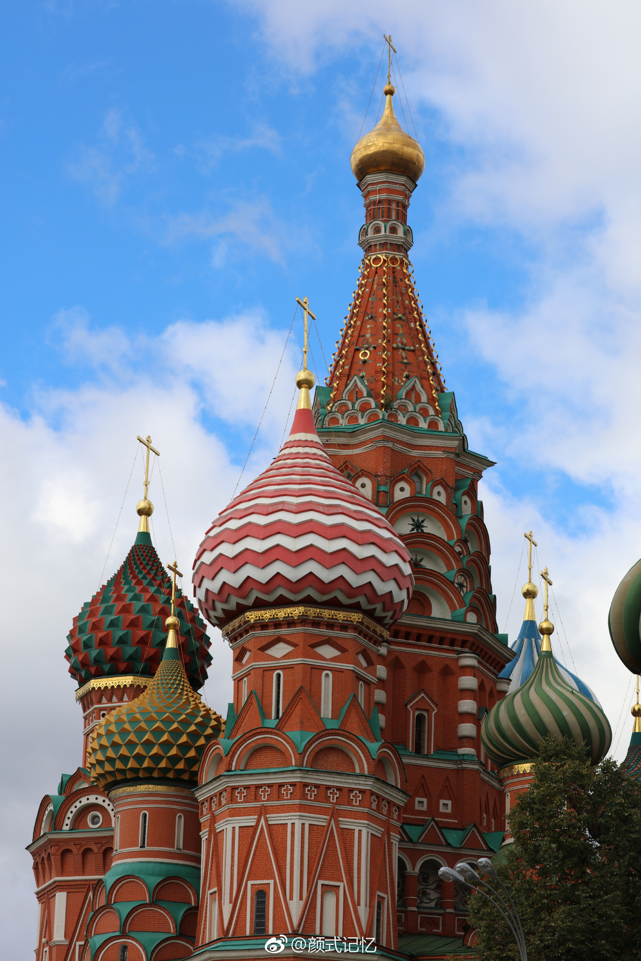 洋葱头一一童话中的城堡.十月五日游莫斯科红场拍摄.