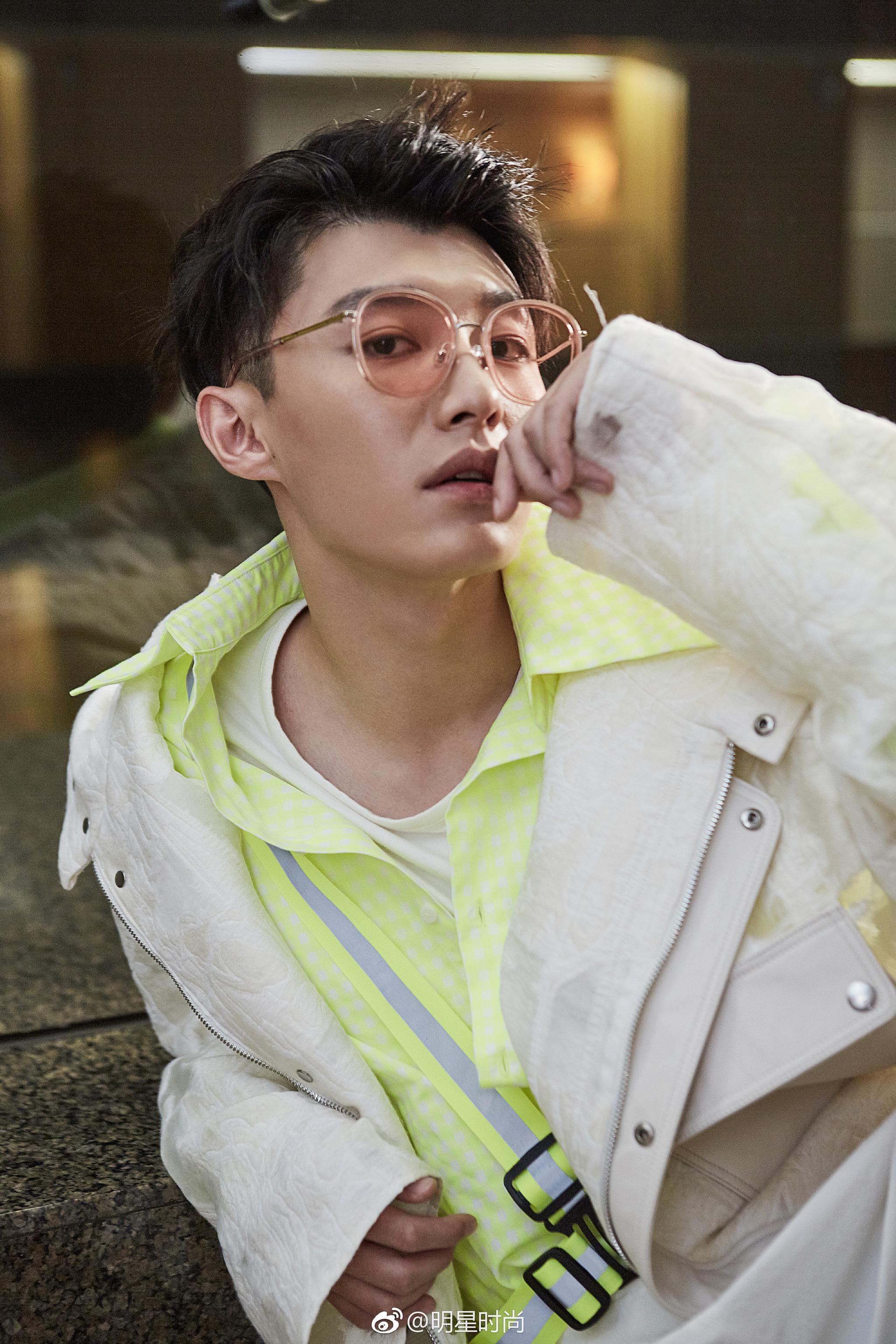 金城少爷有,帅哎!@代旭 受邀出席第四届时尚北京之夜