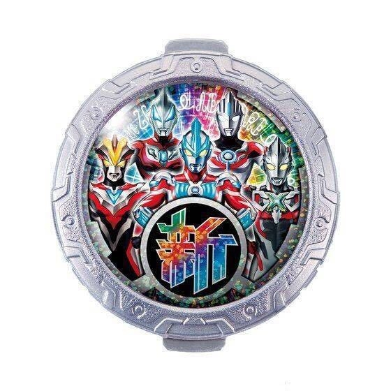 罗布奥特曼光暗罗布水晶的能量是6倍这4个罗布水晶可不止6倍