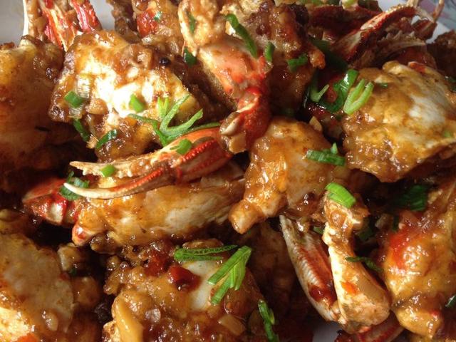 炒的螃蟹不脆又不鲜,做之前抹上这配料,还没开锅就已经口水直流