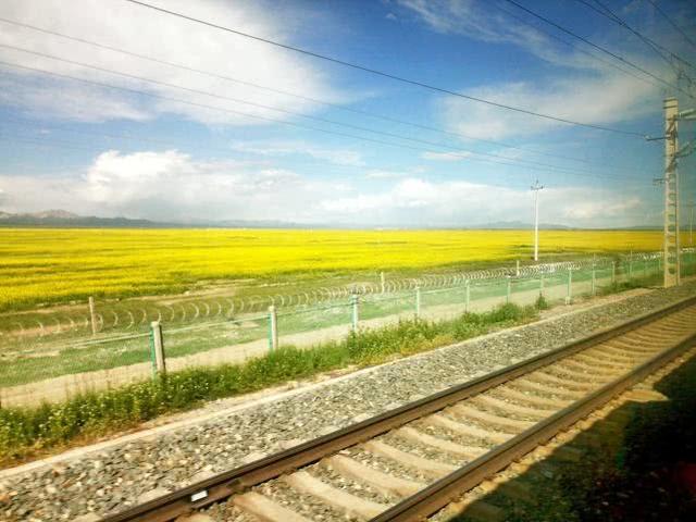 中国最美的铁路,每一条都有迷人的风景
