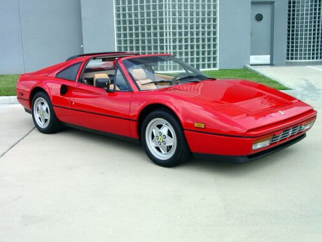 中国第一辆法拉利当年以80万购买,开了26年,现在给2亿都不卖!