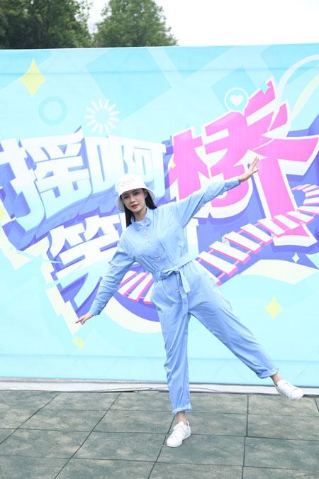 沈梦辰空降摇啊笑啊桥代班杜海涛自曝压力