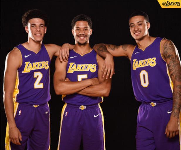 史蒂芬森|波普|哈特_新浪新闻