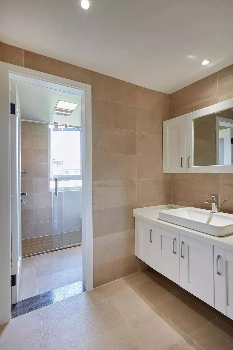 卫生间墙砖,贴什么颜色好看?